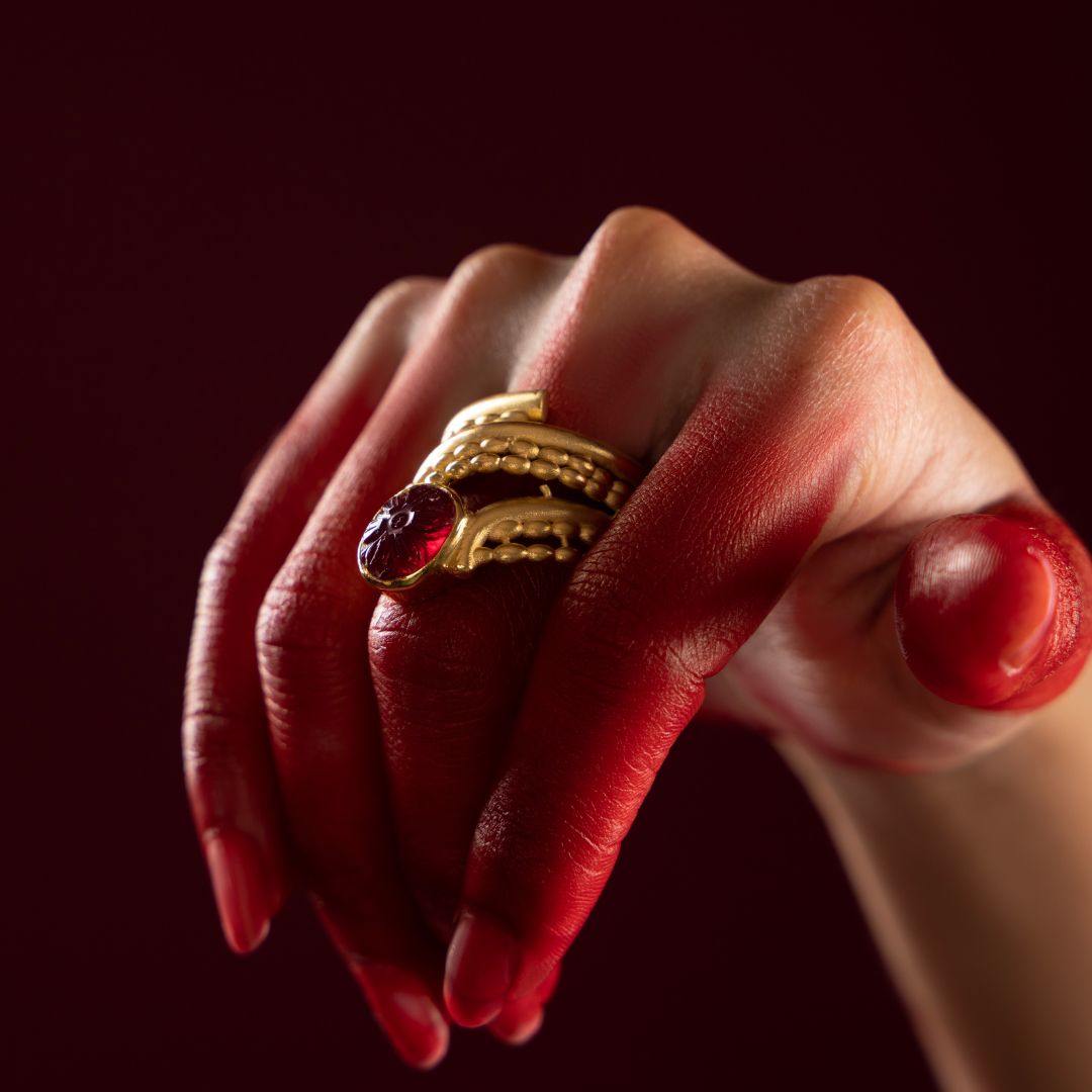 Whirling Seasonality Ring